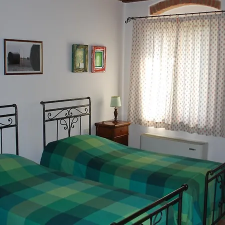 Agriturismo Ca' Vecia كاستلْنْيوفو ديل غارد
