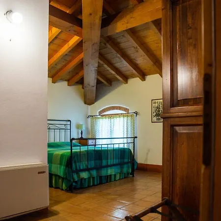 Gospodarstwo agroturystyczne Ca' Vecia Castelnuovo del Garda